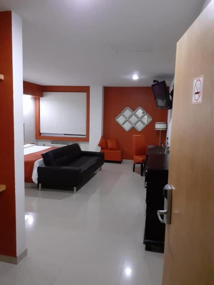 Hotel Ceo Morelia Exteriér fotografie